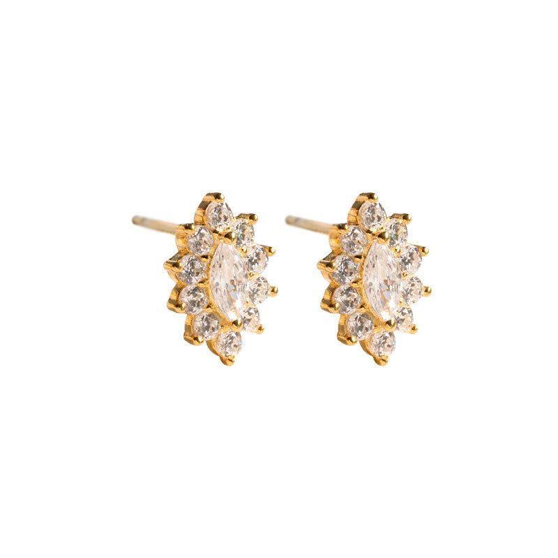beautiful oval cz flower 925 sterling silver stud earrings