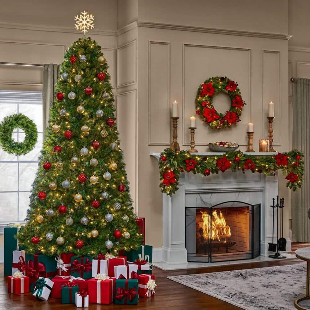 9 ft Wesley Pine Christmas Tree