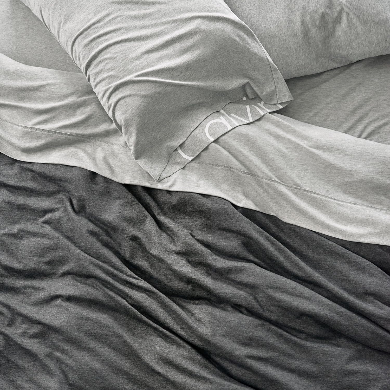 Calvin Klein Modern Cotton Body Solid 1 Piece Duvet Cover, King Size, Cotton Modal 170 GSM (Charcoal)