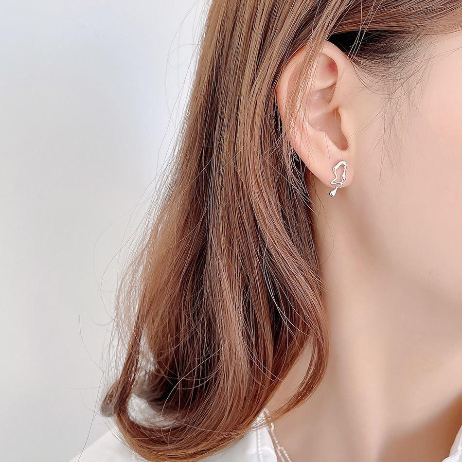 asymmetry music note 925 sterling silver stud earrings