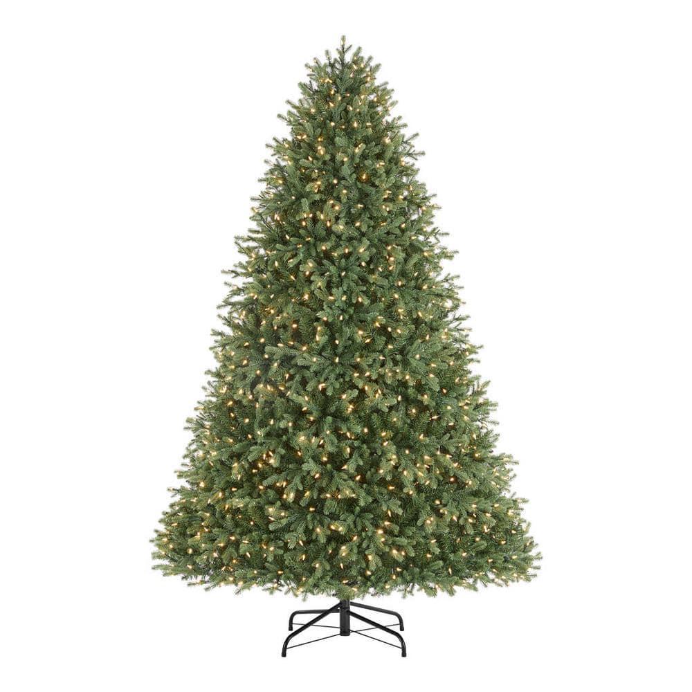 7.5 ft Ashton Balsam Fir Christmas Tree