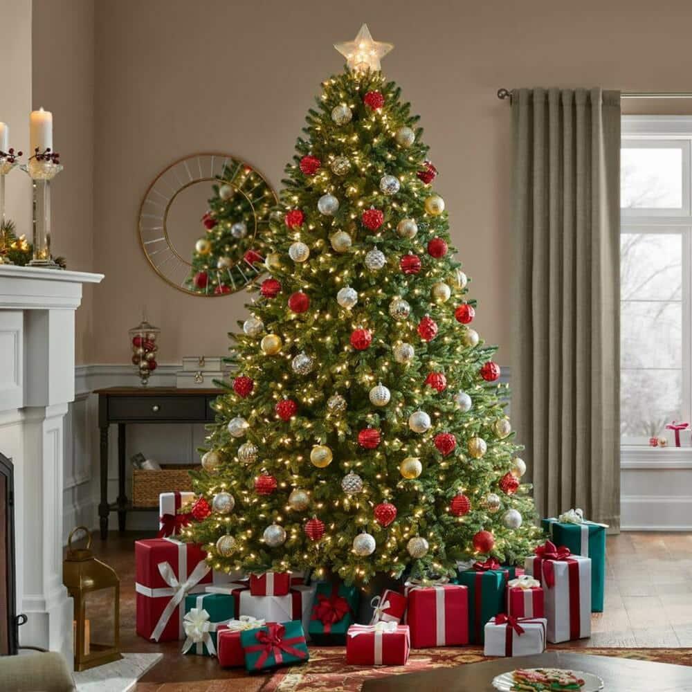 7.5 ft Ashton Balsam Fir Christmas Tree